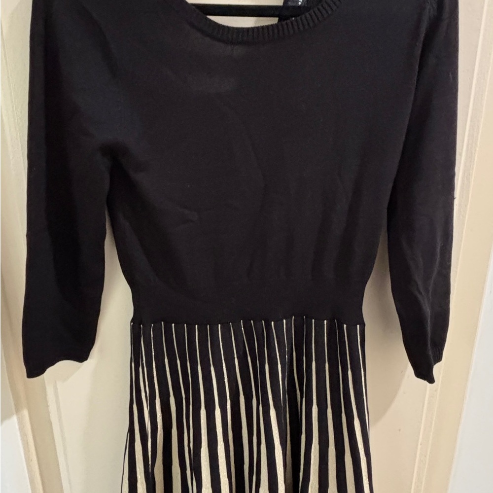 Fortune Ivy - Black and White Striped Women's Dress with gold shimmer